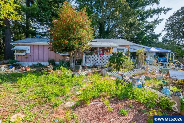 28440  Liberty Rd, Sweet Home, OR 97386