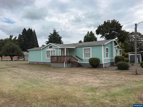 38129  Weirich (#65) Dr, Lebanon, OR 97355