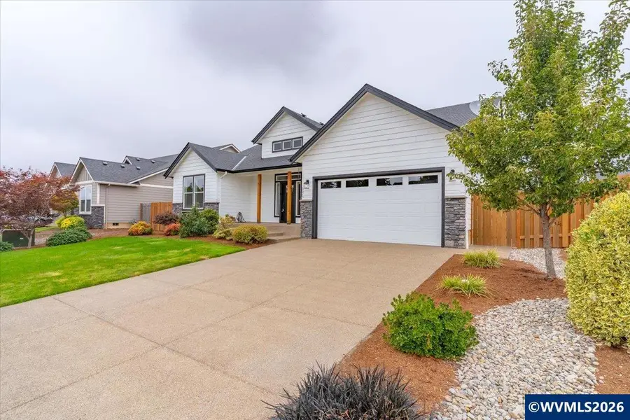 521 NE Aspen St, Sublimity, OR 97385 - #2