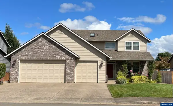 834  Van Buren Dr NW, Salem, OR 97304