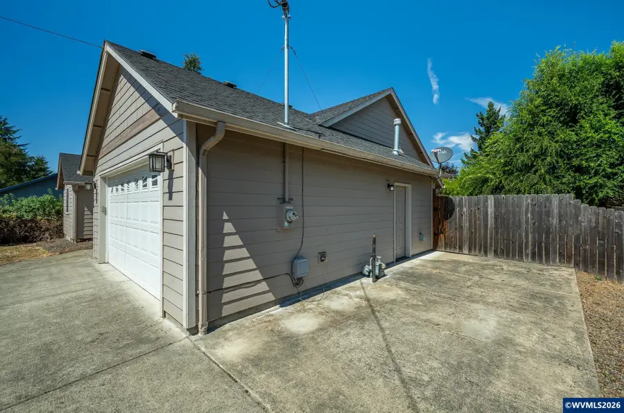 2306  Harding St, Sweet Home, OR 97386 - #2