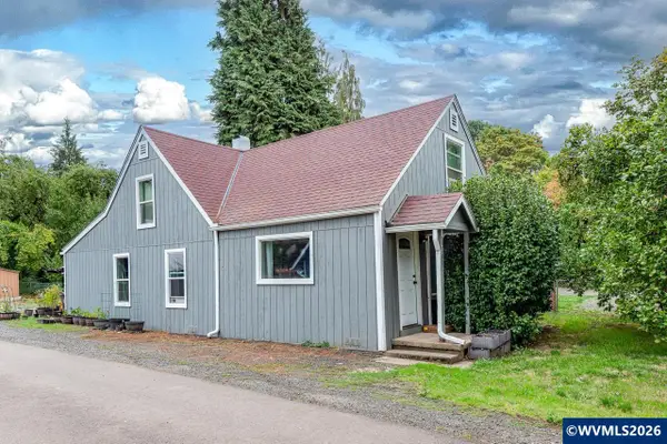4270 NE Highway 20 St, Corvallis, OR 97330