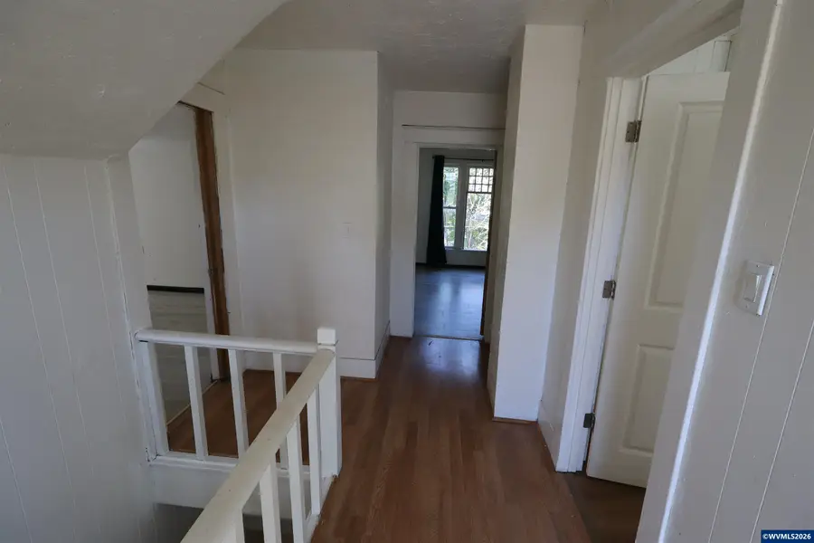 292 NE Akder St, Mill City, OR 97360 - #2