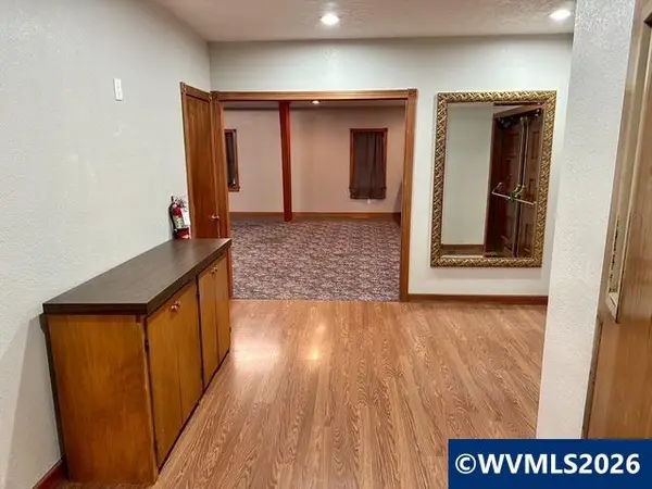 1099 SW Queen Av, Albany, OR 97321