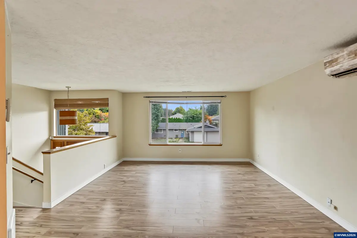 2805  7th Av, Salem, OR 97302 - #1