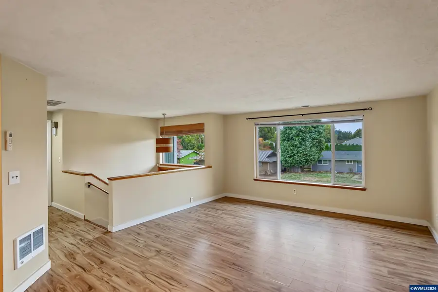 2805  7th Av, Salem, OR 97302 - #2