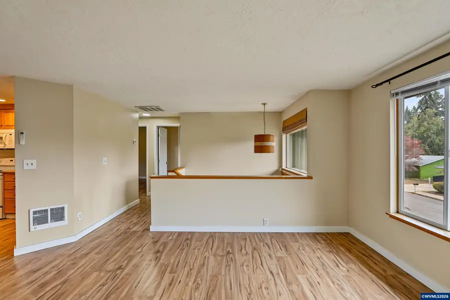 2805  7th Av, Salem, OR 97302 - #3