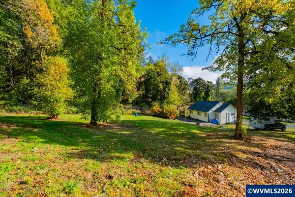 10175  Sunnyside Rd SE, Jefferson, OR 97352