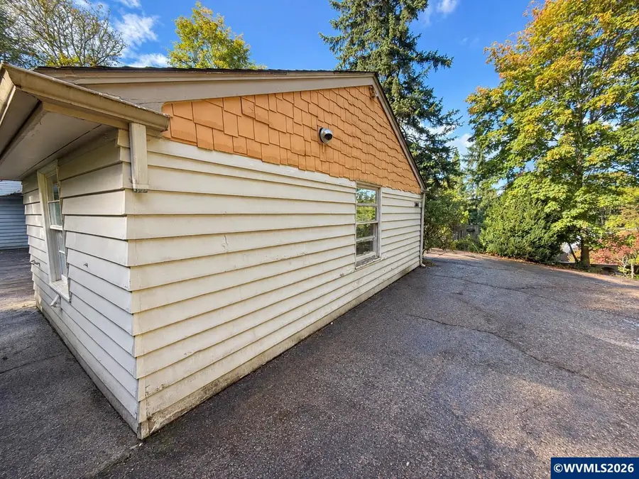 3860  Croisan Creek Rd S, Salem, OR 97302 - #3