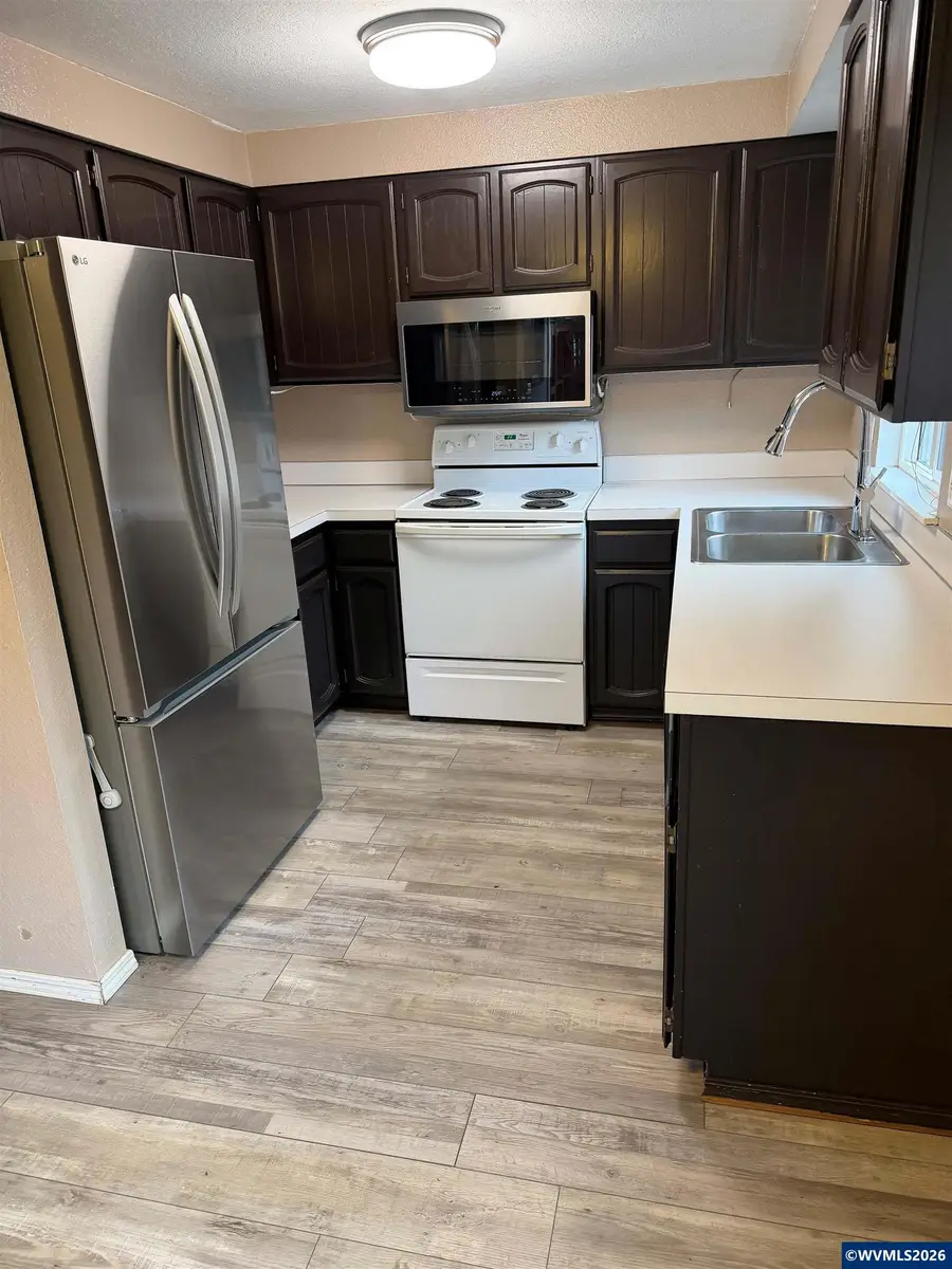 3408  Gulfport (#E-1) St NE, Salem, OR 97305 - #2