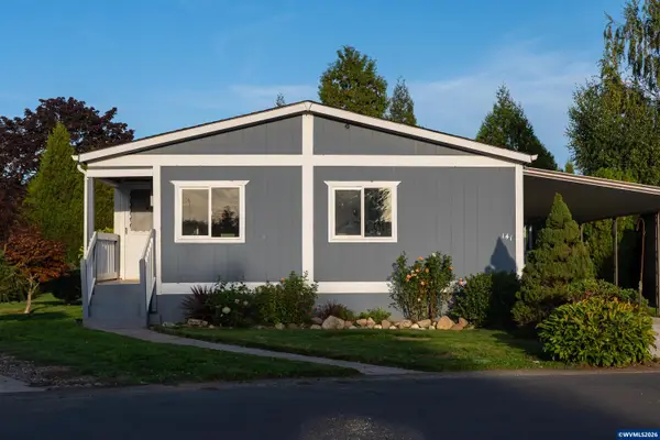 4155 NE Three Mile #141 Ln, McMinnville, OR 97128