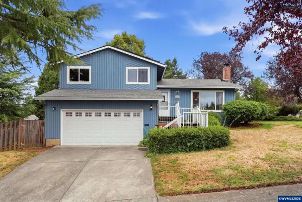 3738 SW 16th Ct, Gresham, OR 97080
