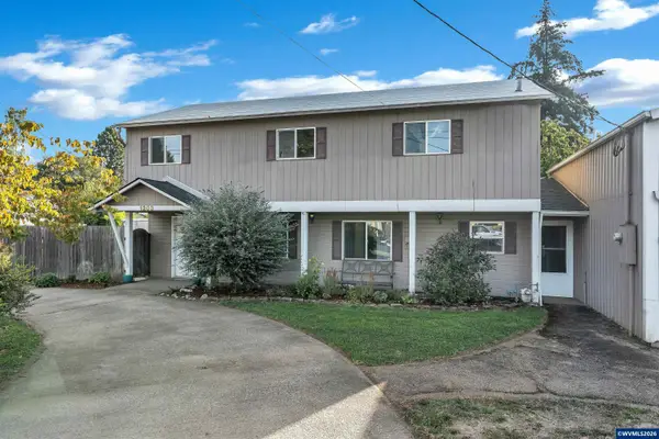 1203  Oak St, Amity, OR 97101