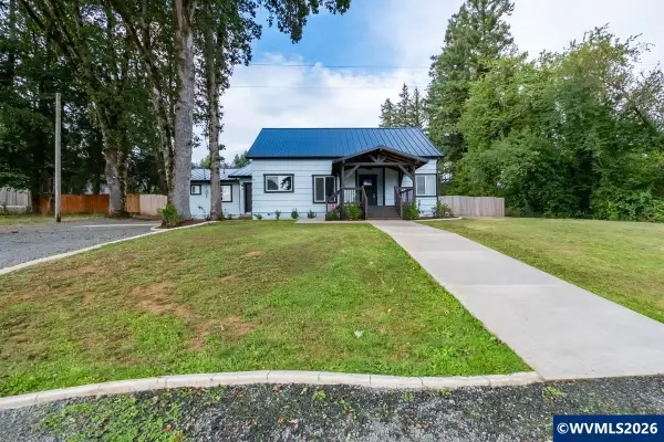40352  Holley Heights Lp, Sweet Home, OR 97386