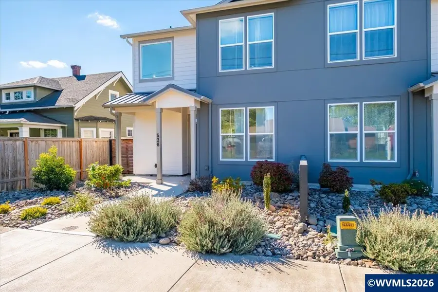 538 S 7th St, Independence, OR 97351 - #2