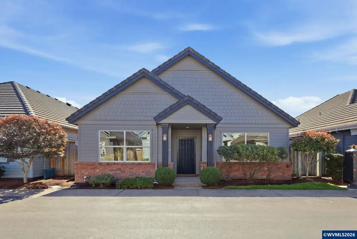 2030  Lakeland Wy, Eugene, OR 97408 - #1