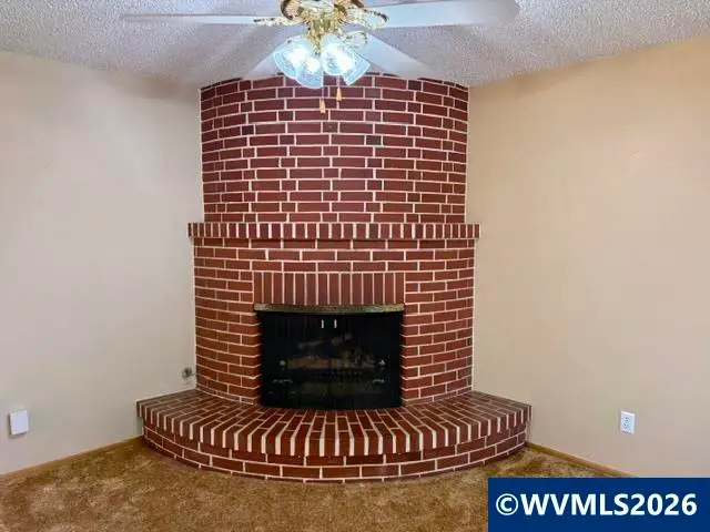 4708  Indiana Av NE, Salem, OR 97305 - #3