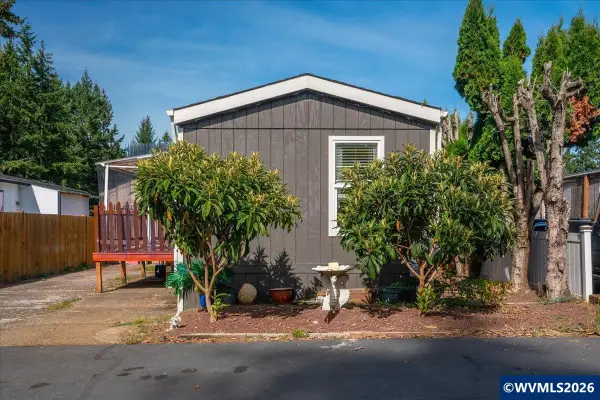 23421 S Highway 213 #21, Oregon City, OR 97045