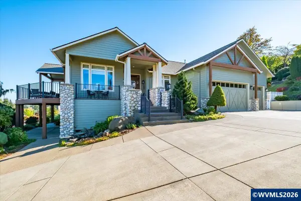1832  Cascade Heights Dr NW, Albany, OR 97321
