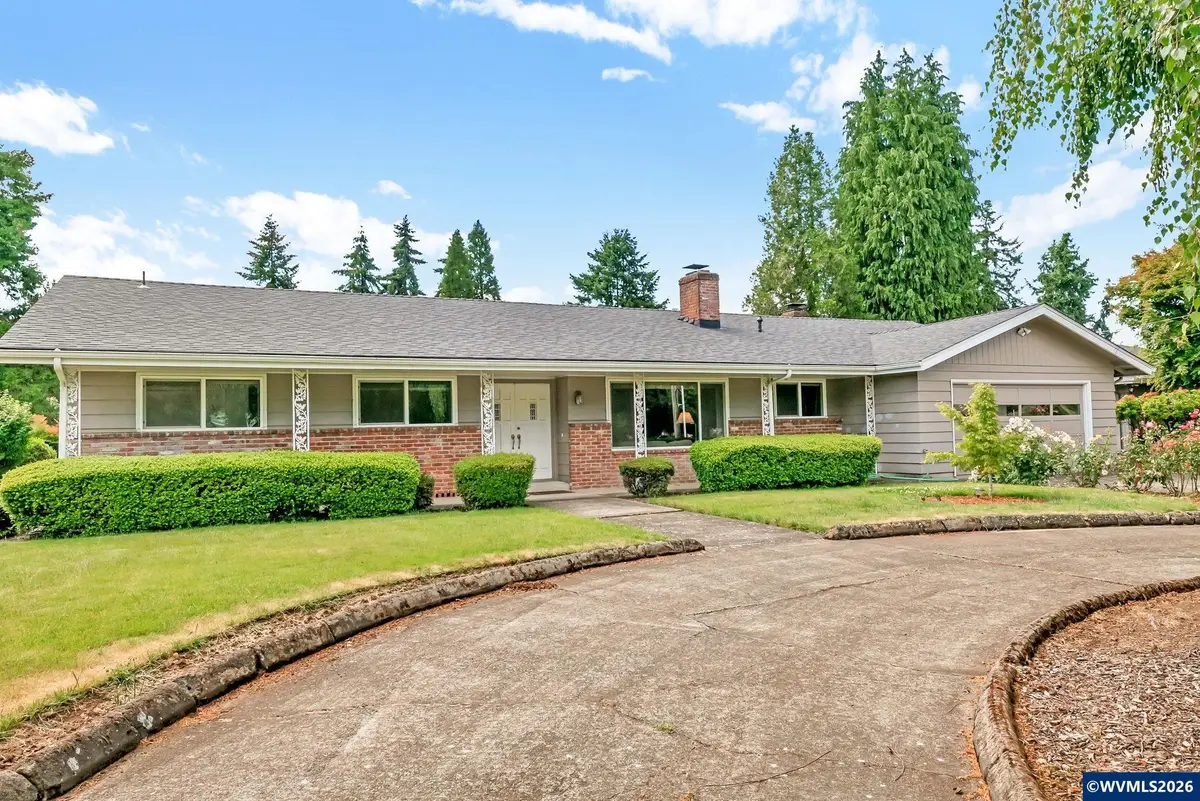 1922 NW Springhill Dr, Albany, OR 97321 - #1