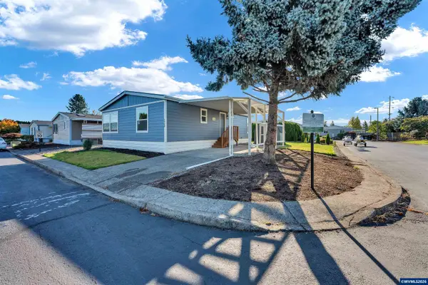 2768  Oakland Lp SE, Salem, OR 97317