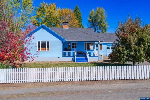 45979  Whiskey Butte Dr, Sweet Home, OR 97386