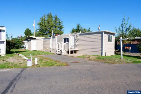2400 SE Stratus Av, McMinnville, OR 97128