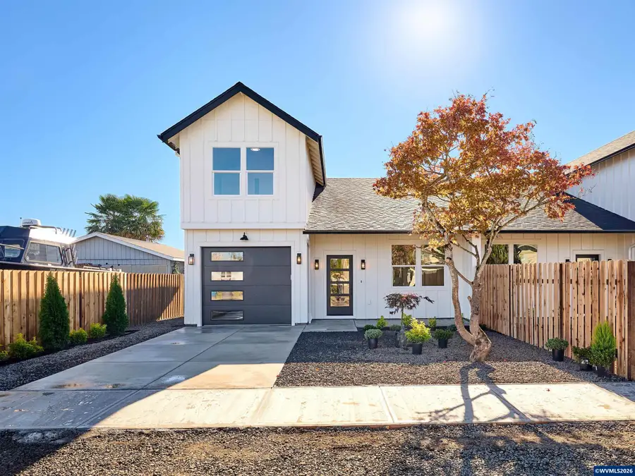 1050  2nd St, Gervais, OR 97026 - #2