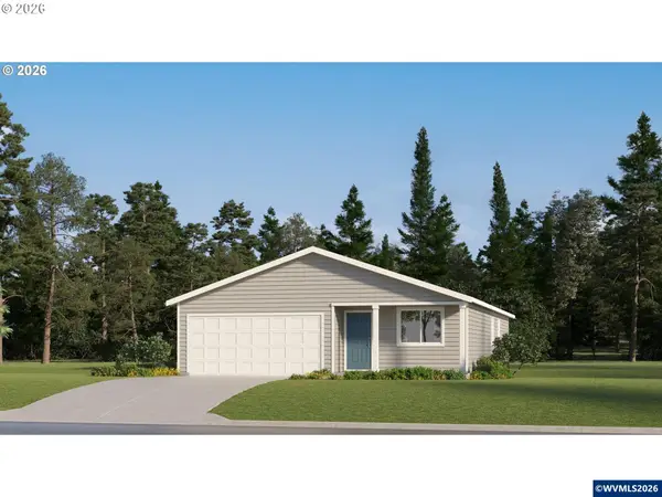 698  Minnesota St, Lebanon, OR 97355