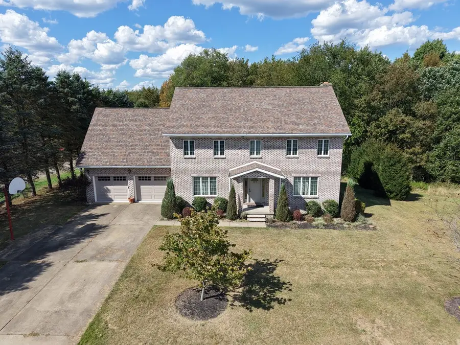 109 Hillcrest Dr, Punxsutawney, PA 15767 - Image #2
