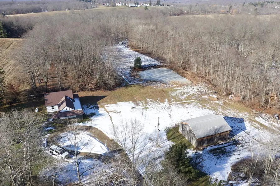 855 Sharrar Rd, Venus, PA 16364 - Image #2