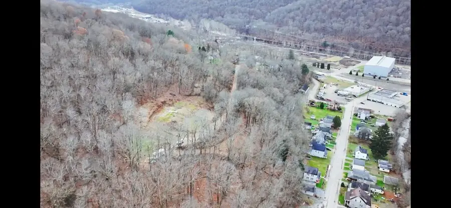 30 Imperial St, Rouseville, PA 16344 - Image #2