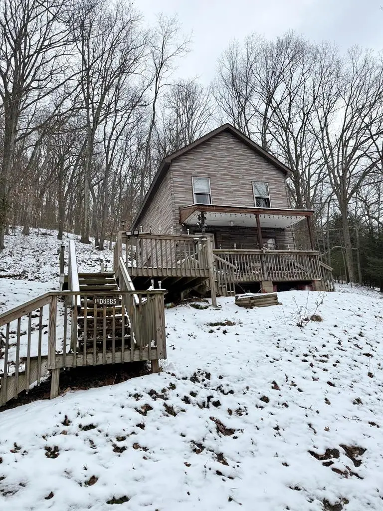 14 Dubbs St, Franklin, PA 16323 - Image #1