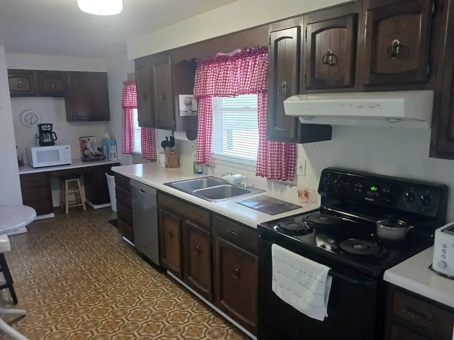 136 High Street, Oil City, PA 16301 - Image #2