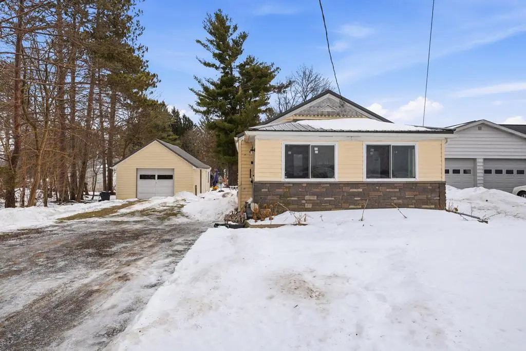 1541 Woodland Avenue, Franklin, PA 16323 - #1