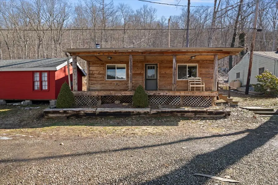 144 Coyote Ln, Hickory, PA 16321 - #2