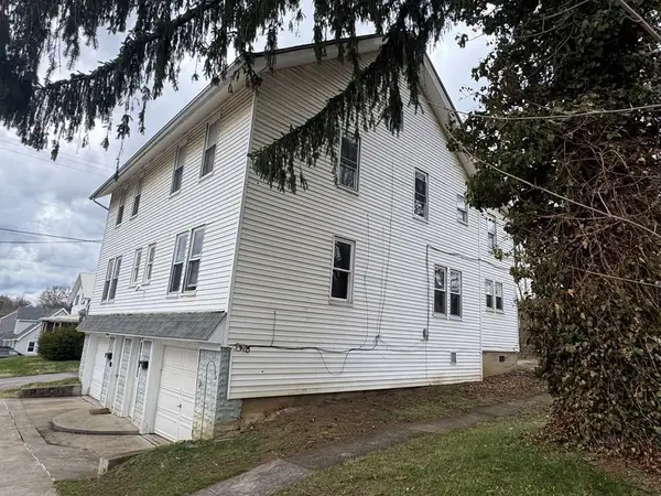 629 South St, Clarion, PA 16214
