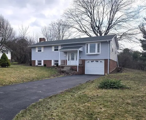 1302 Robinwood Drive, Clarion, PA 16214