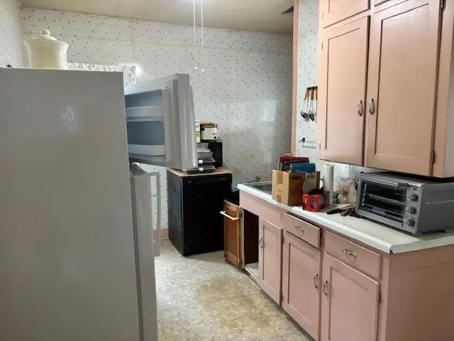 372 East Penn Ave., Knox, PA 16232 - #3