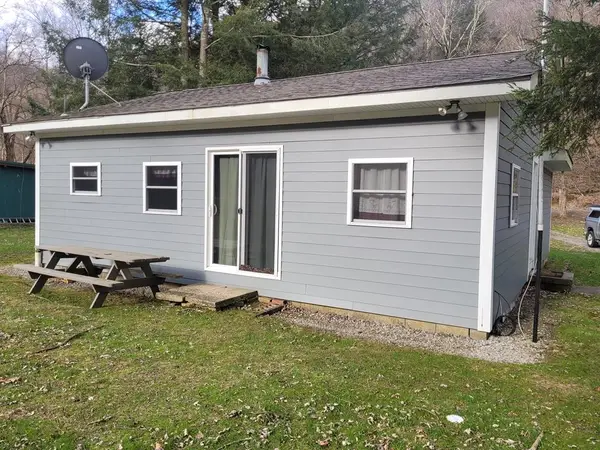 177 Hemlock Road, Kennerdell, PA 16374