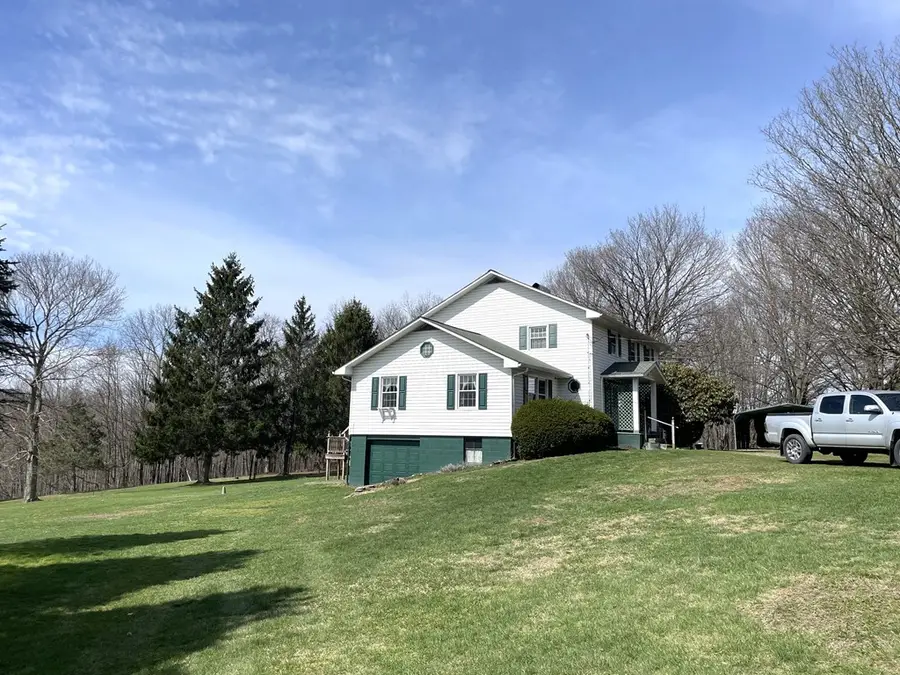 267 Billingsley Rd, Franklin, PA 16323 - #2