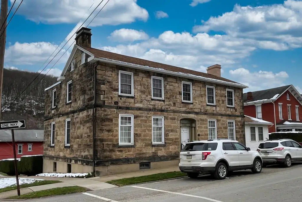 1142 Elk St, Franklin, PA 16323 - #1