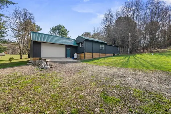 391 Charles Dr, Tidioute, PA 16351