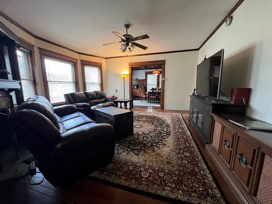 418 11th Street, Franklin, PA 16323 - #2