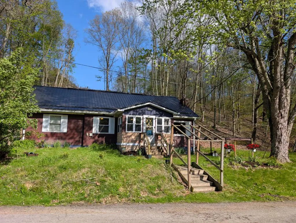 1760 Jordan Hollow Rd, Parker, PA 16049 - #1