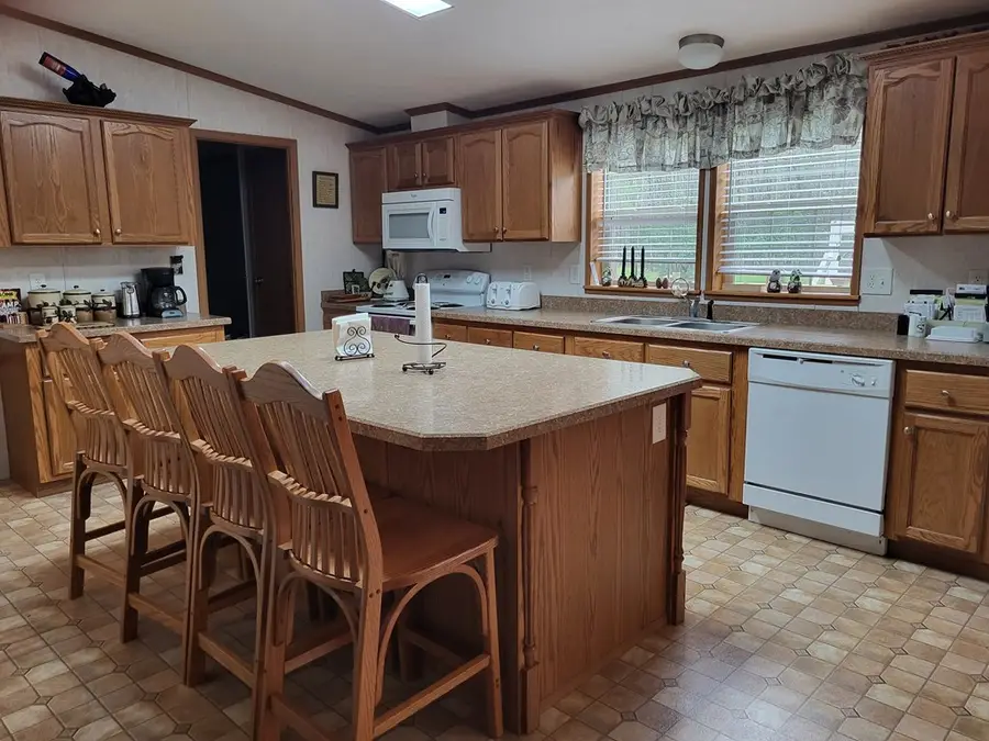40 Holiday Acres Lane, Cooksburg, PA 16217 - #3