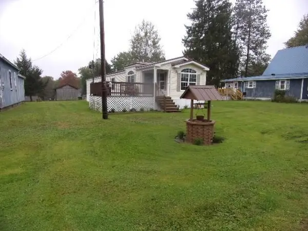120 Locust Street, Marienville, PA 16239