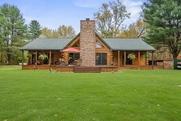 320 Riverview Dr, Tidioute, PA 16351