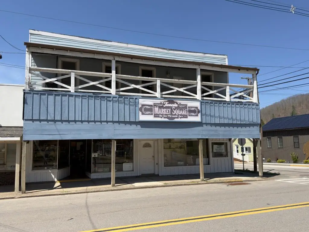 311 Elm St, Tionesta, PA 16353 - #1