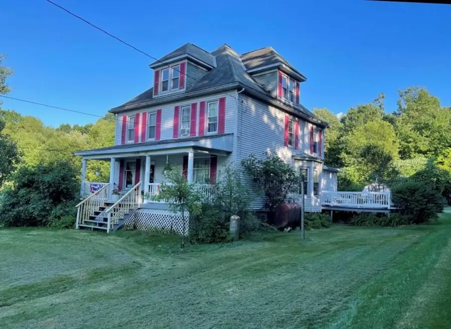 1226 Mercer Rd, Franklin, PA 16323 - #2